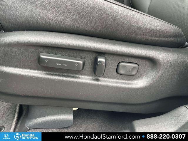 used 2025 Honda Ridgeline car, priced at $37,500