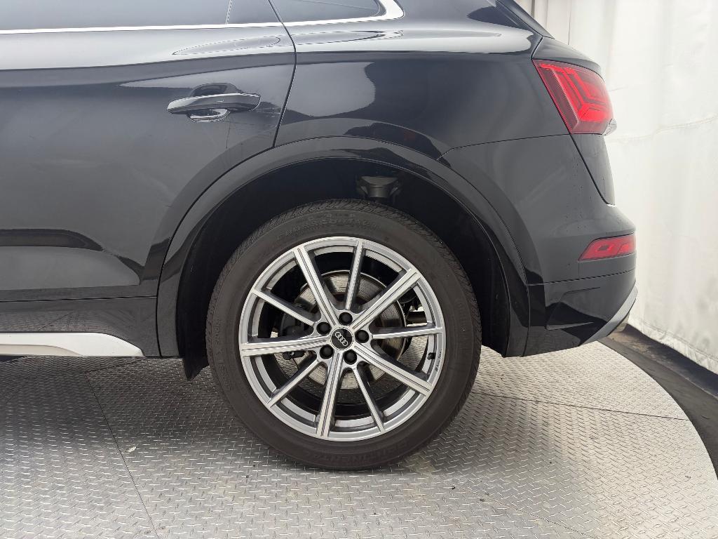 used 2022 Audi SQ5 car, priced at $32,995