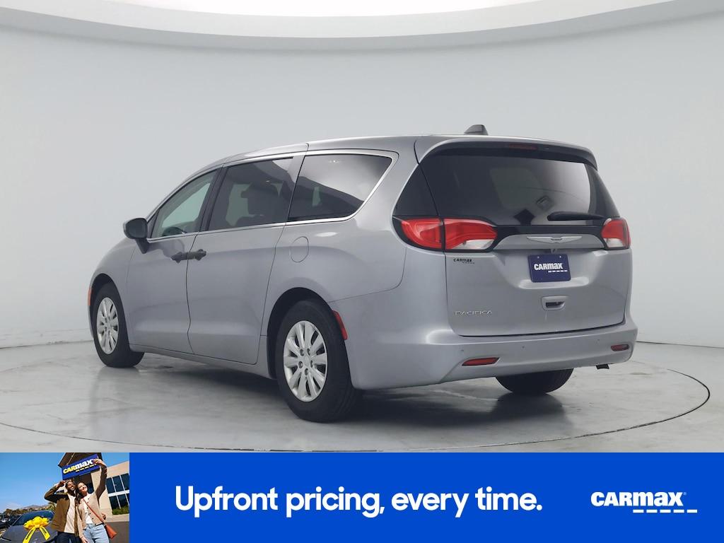used 2019 Chrysler Pacifica car, priced at $20,998