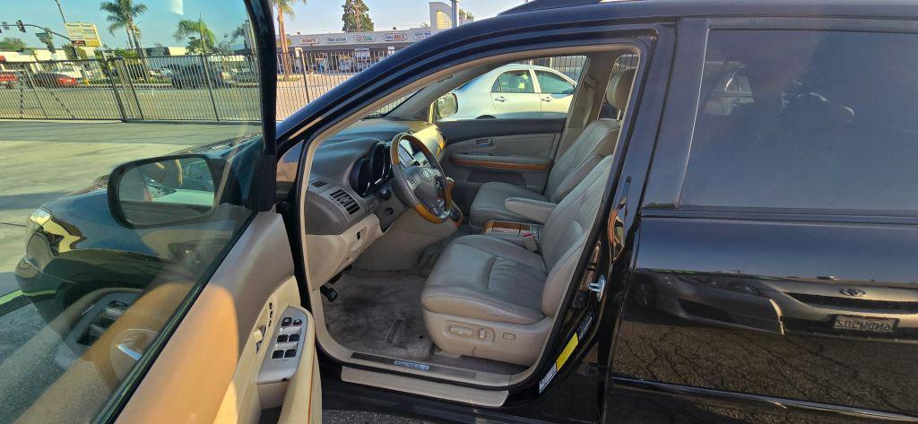 used 2005 Lexus RX 330 car, priced at $5,995