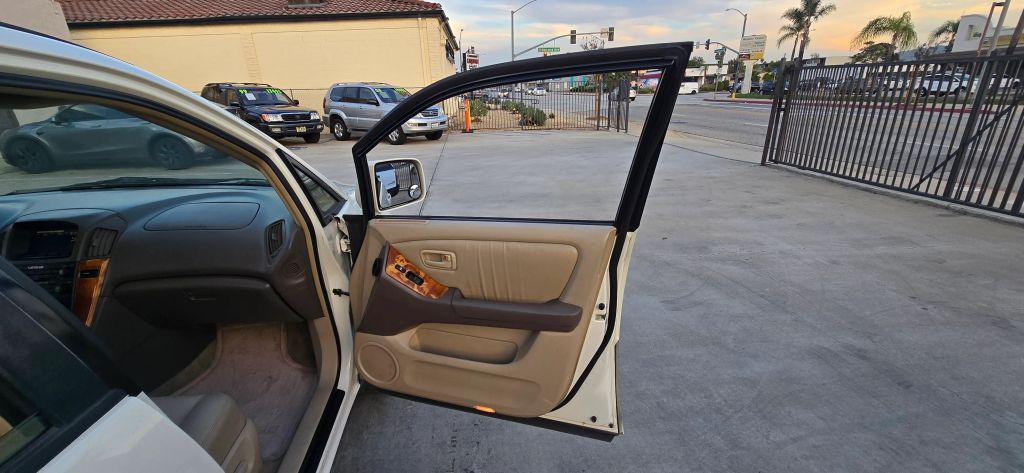 used 2000 Lexus RX 300 car, priced at $5,995