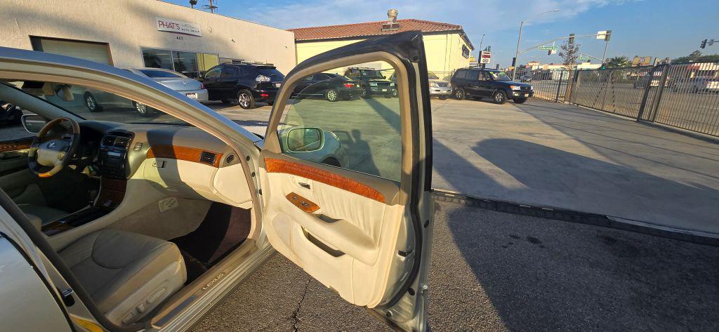 used 2001 Lexus LS 430 car, priced at $6,995