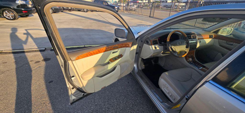 used 2001 Lexus LS 430 car, priced at $6,995