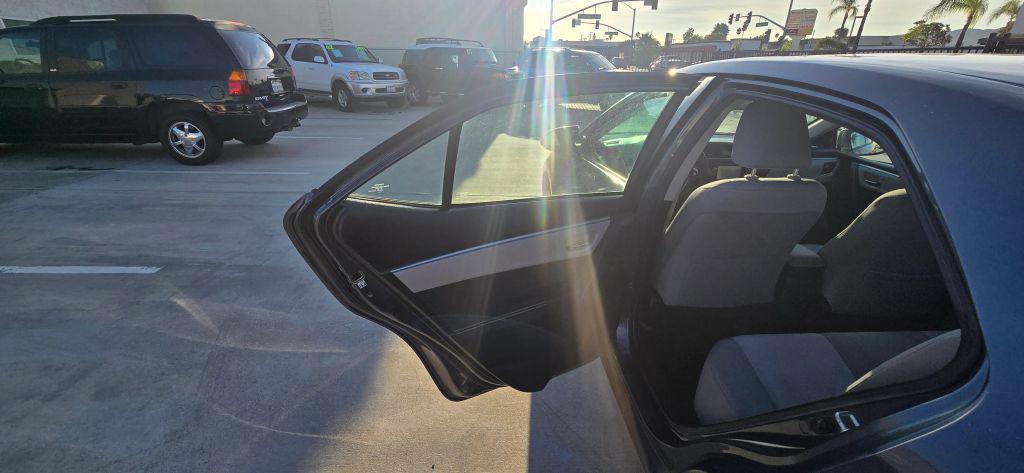 2015 Gray Toyota Corolla