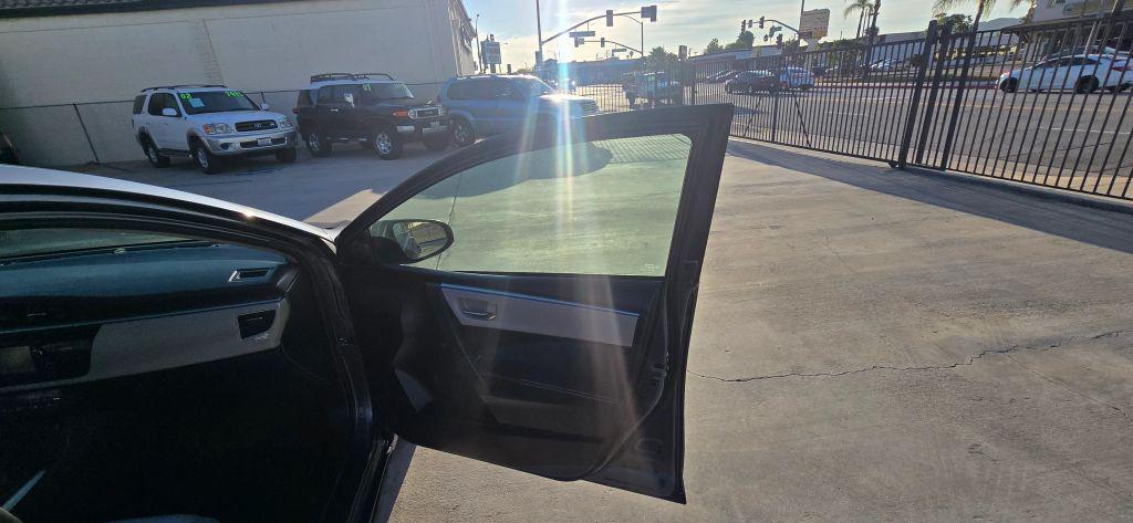2015 Gray Toyota Corolla