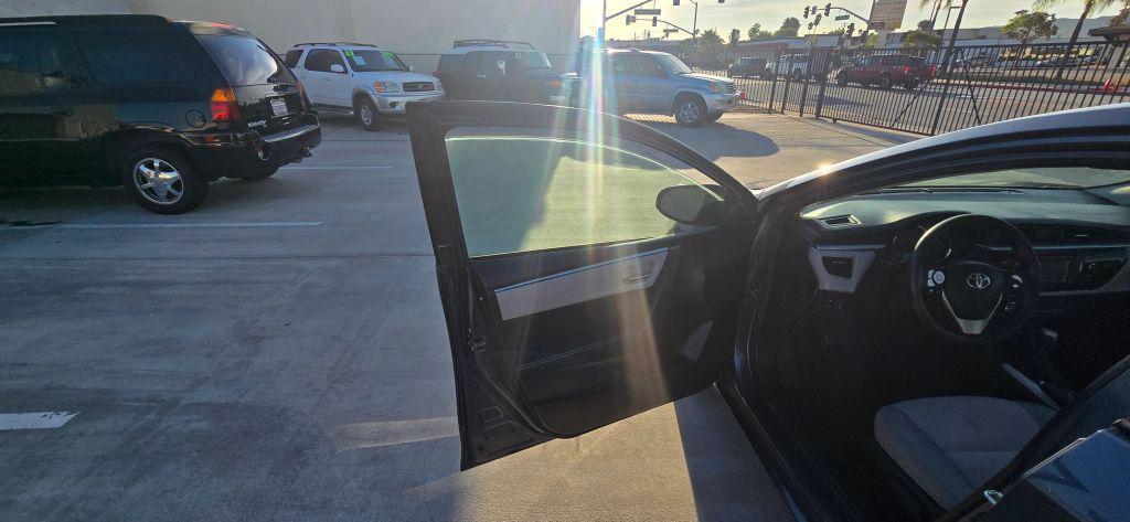 2015 Gray Toyota Corolla