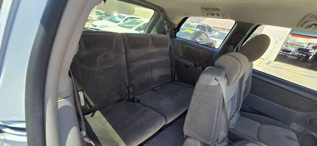 used 2009 Toyota Sienna car, priced at $6,900