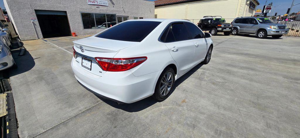 2016 White Toyota Camry
