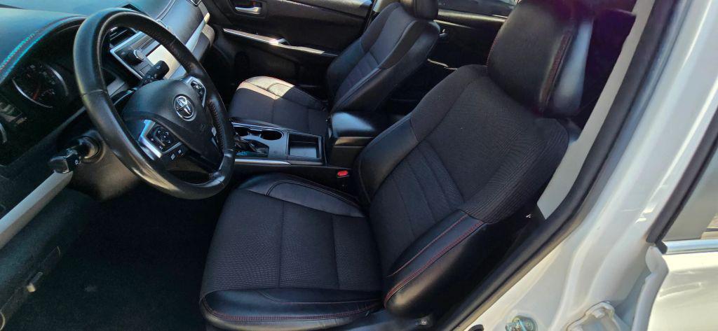 2016 White Toyota Camry