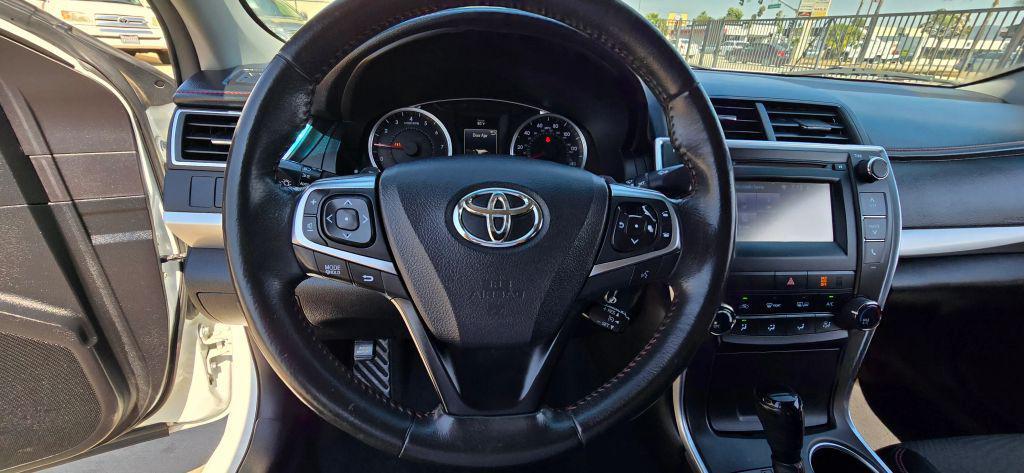 2016 White Toyota Camry