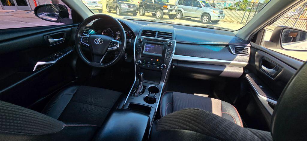 2016 White Toyota Camry