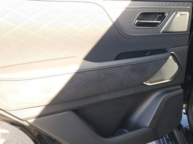 new 2026 INFINITI QX80 car, priced at $108,655