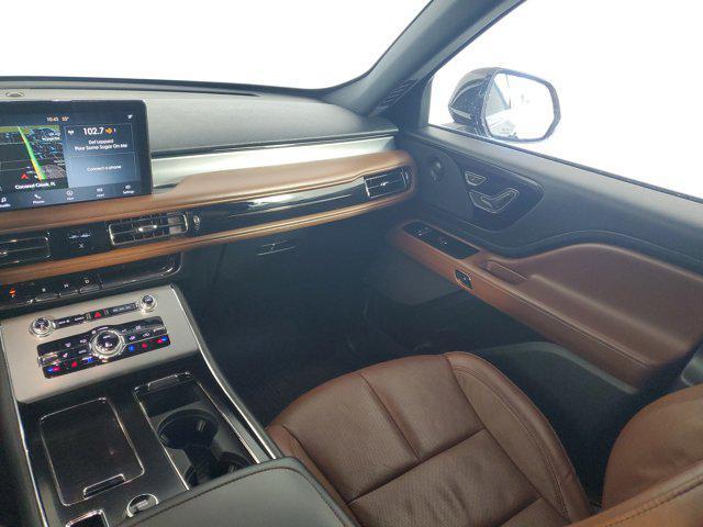 used 2020 Lincoln Aviator car, priced at $30,450