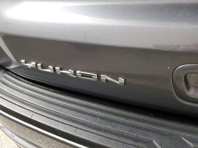 used 2022 GMC Yukon XL car, priced at $42,463