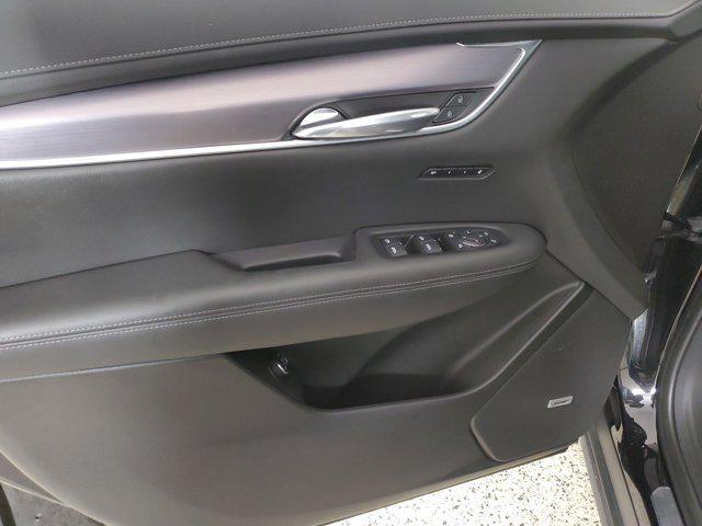 used 2022 Cadillac XT6 car, priced at $28,413