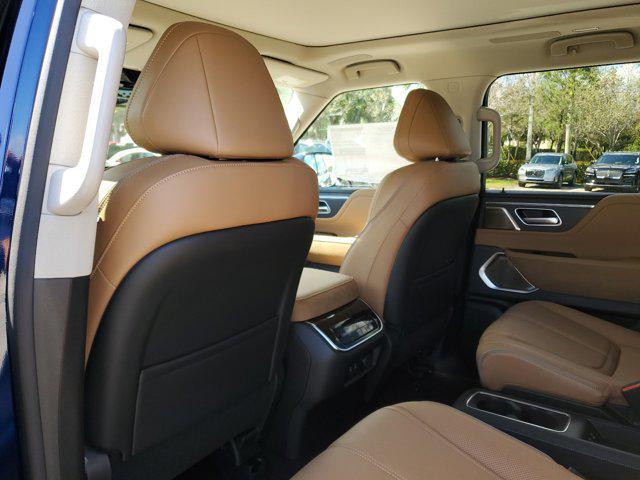 new 2025 INFINITI QX80 car, priced at $92,100