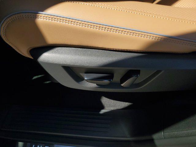 new 2025 INFINITI QX80 car, priced at $92,100