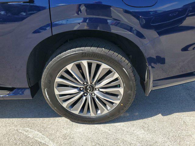 new 2025 INFINITI QX80 car, priced at $92,100