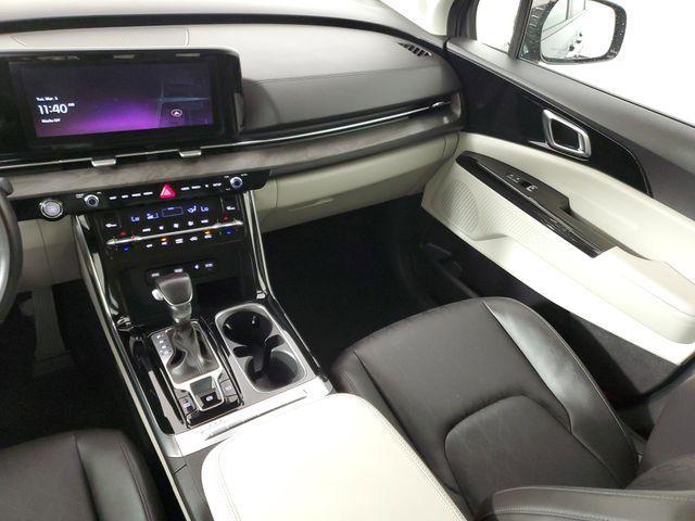 used 2024 Kia Carnival car, priced at $31,883
