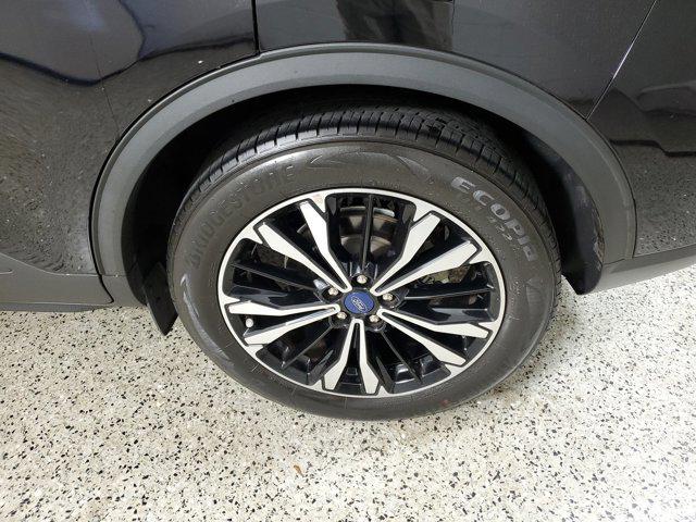 used 2022 Ford Escape car, priced at $17,750