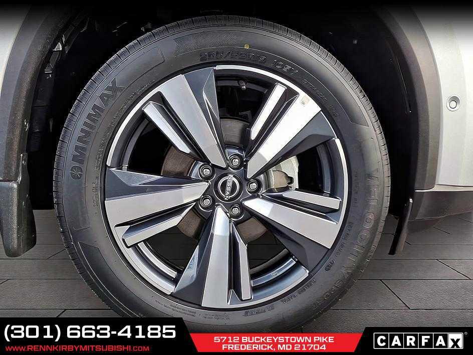 used 2023 Nissan Rogue car, priced at $21,889