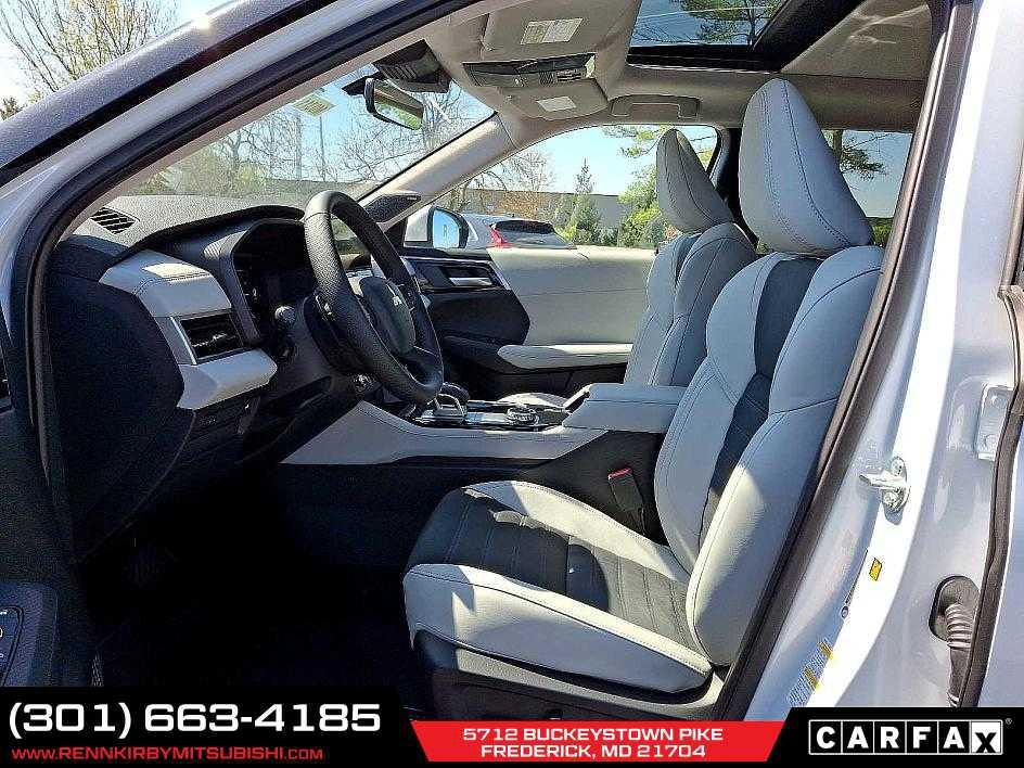 new 2025 Mitsubishi Outlander car, priced at $33,965