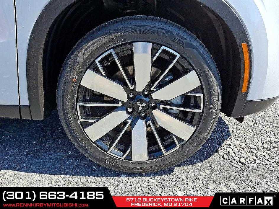 new 2025 Mitsubishi Outlander car, priced at $33,965