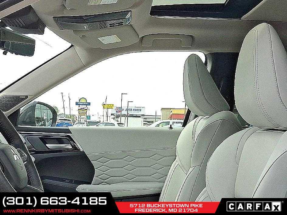 new 2025 Mitsubishi Outlander car, priced at $39,090