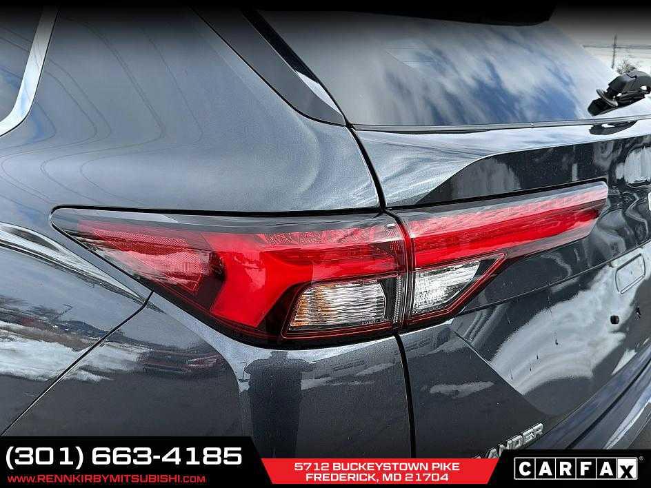 used 2024 Mitsubishi Outlander car, priced at $24,533