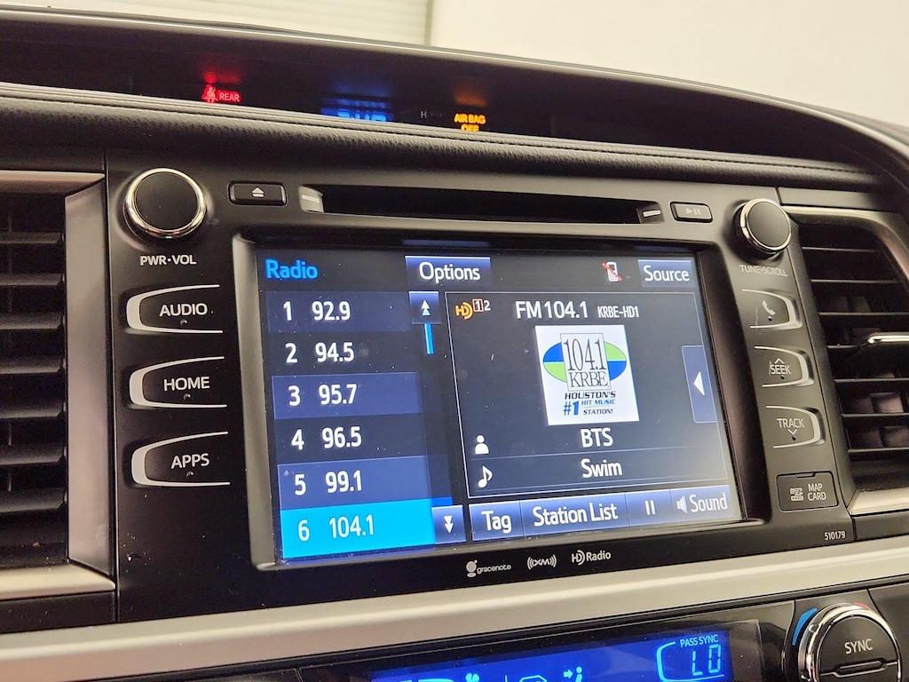 used 2018 Toyota Highlander car, priced at $26,998