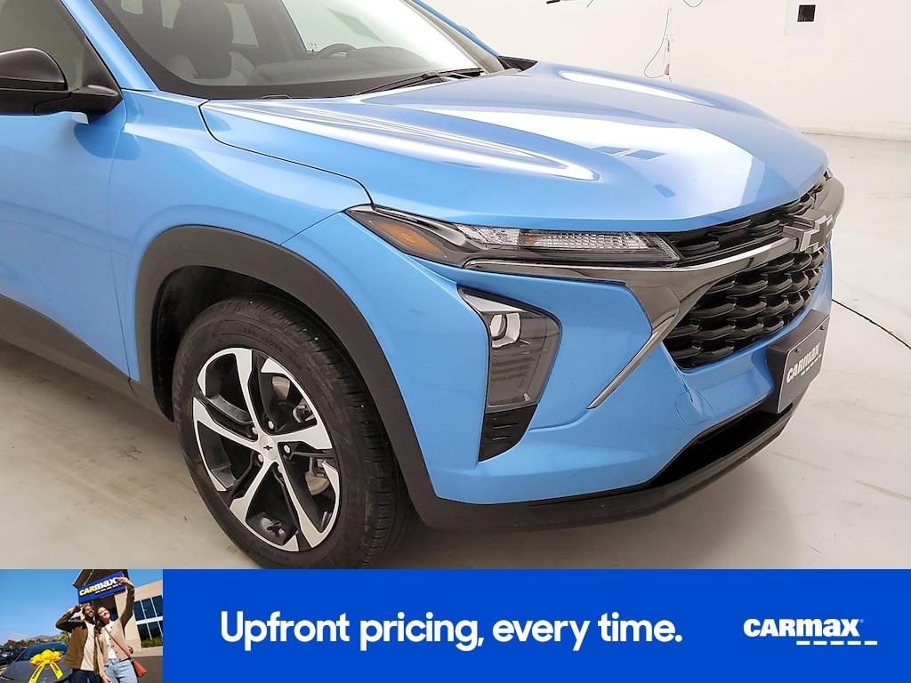 used 2025 Chevrolet Trax car, priced at $20,998