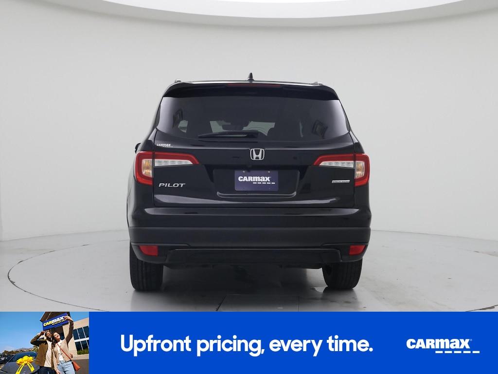 used 2022 Honda Pilot car, priced at $28,998