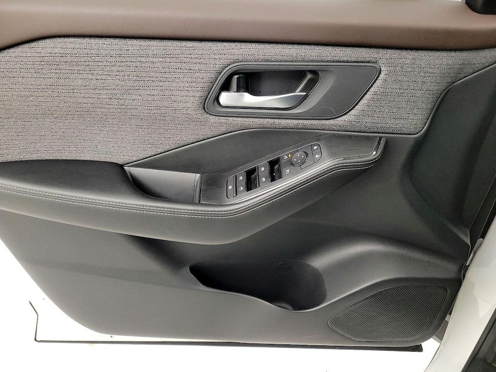 used 2021 Nissan Rogue car, priced at $19,998