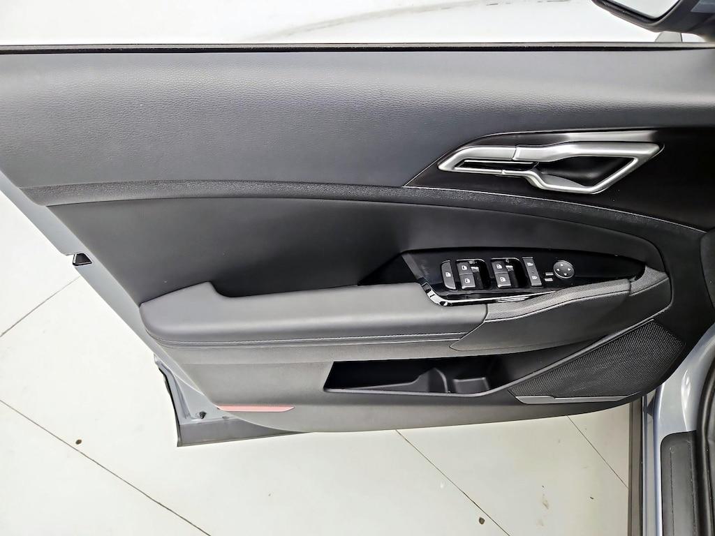 used 2025 Kia Sportage car, priced at $29,998