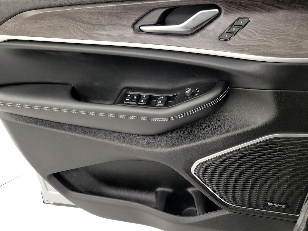 used 2022 Jeep Grand Cherokee car, priced at $25,998