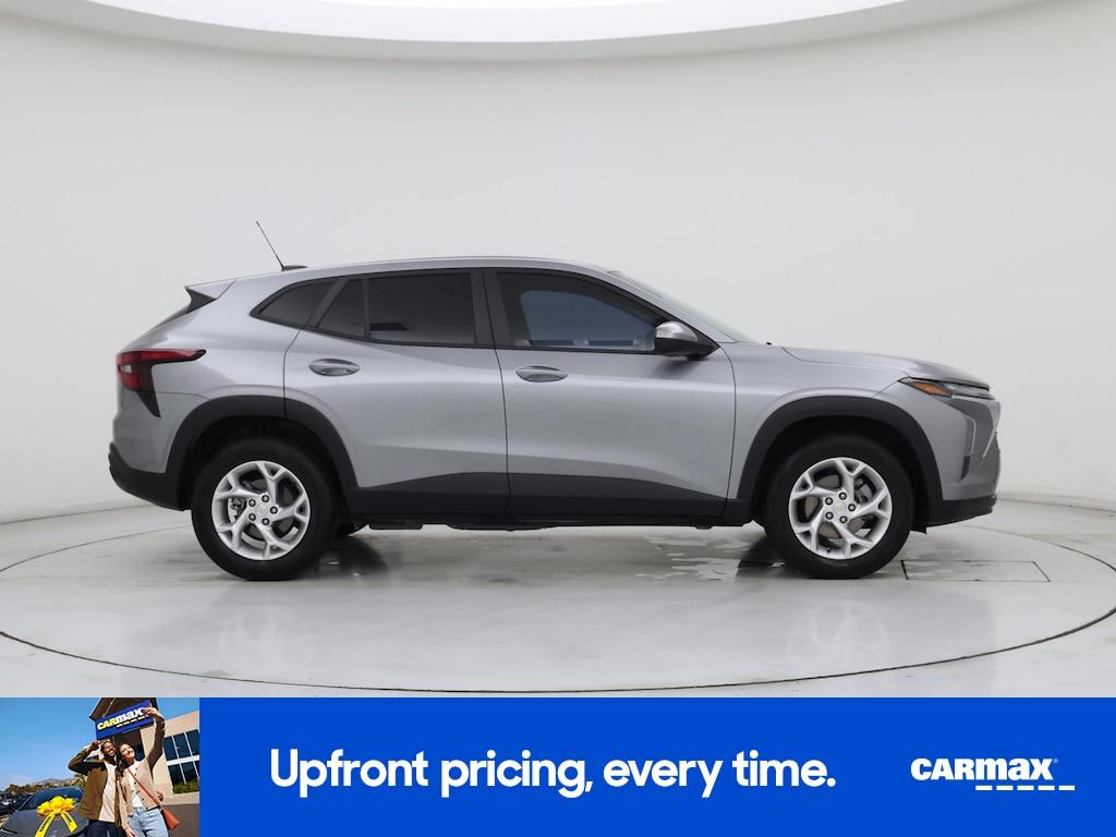 used 2024 Chevrolet Trax car, priced at $19,998