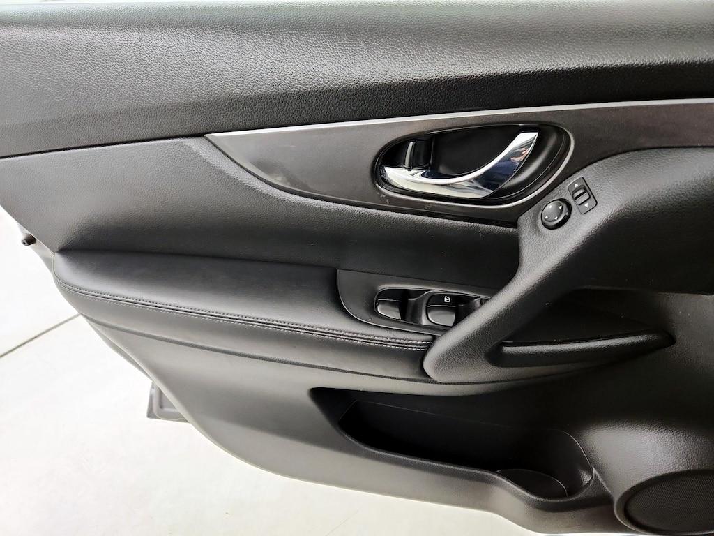 used 2019 Nissan Rogue car, priced at $15,998