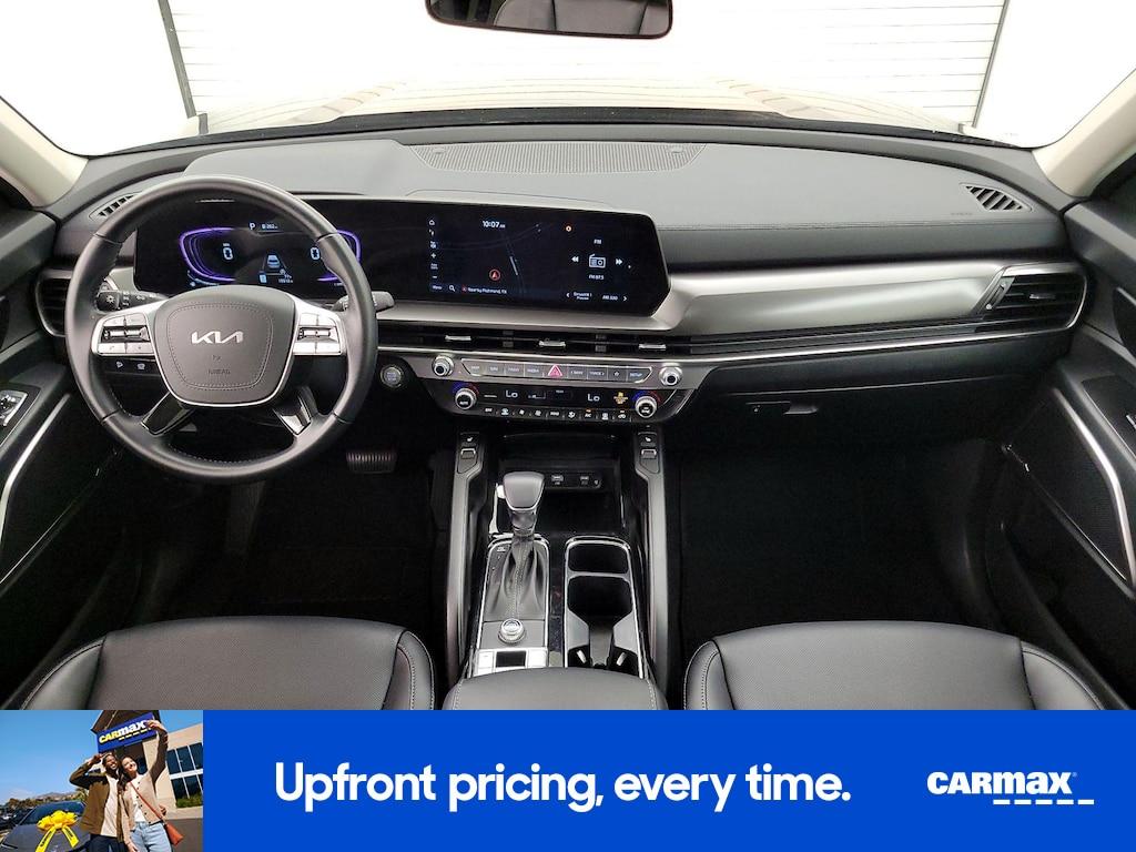 used 2025 Kia Telluride car, priced at $35,998