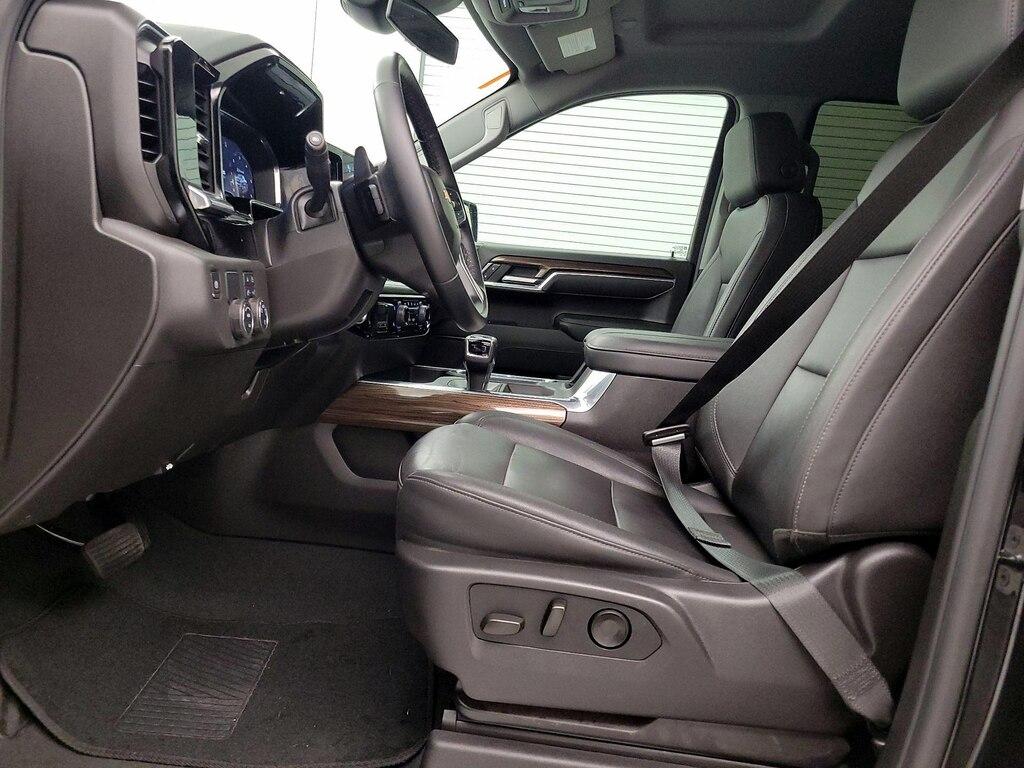 used 2024 Chevrolet Silverado 1500 car, priced at $41,998