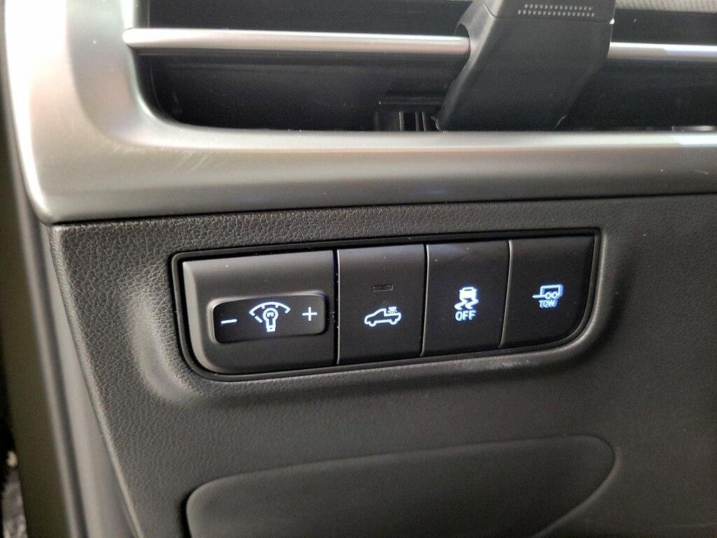 used 2025 Hyundai SANTA CRUZ car, priced at $36,998