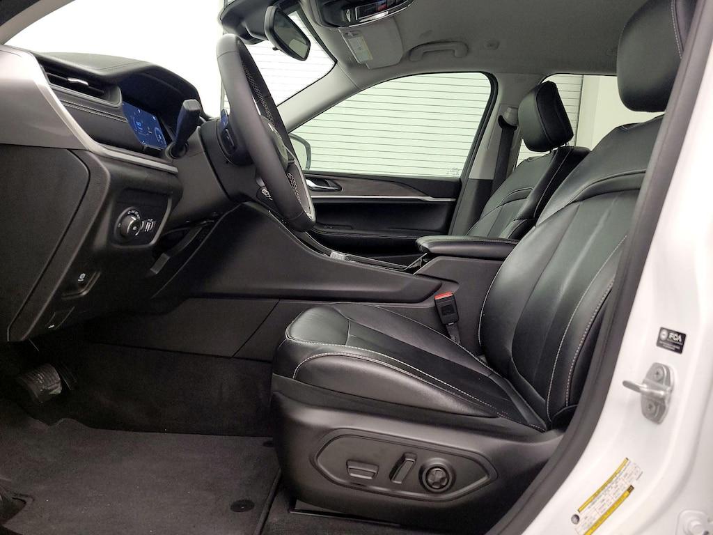 used 2023 Jeep Grand Cherokee car, priced at $29,998