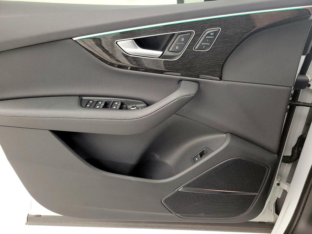 used 2023 Audi Q7 car, priced at $44,998