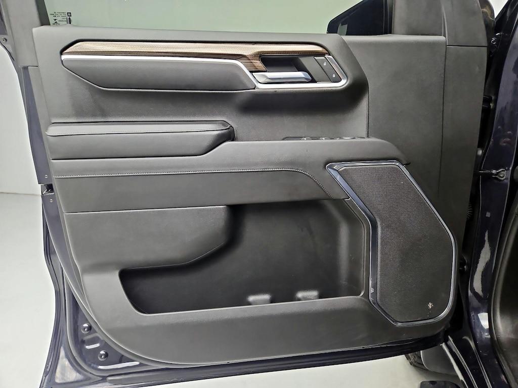 used 2022 Chevrolet Silverado 1500 car, priced at $40,998