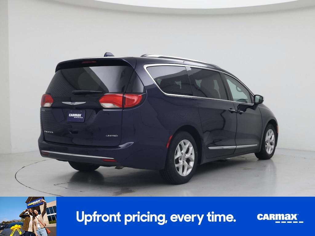 used 2020 Chrysler Pacifica car, priced at $24,998
