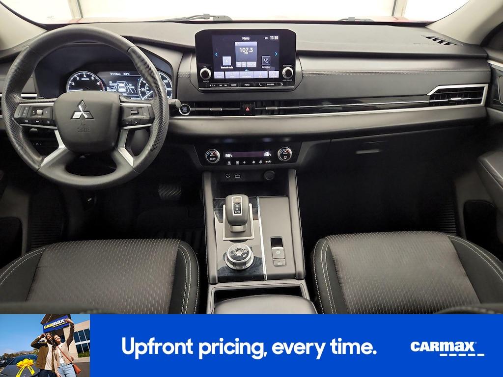 used 2023 Mitsubishi Outlander car, priced at $21,998