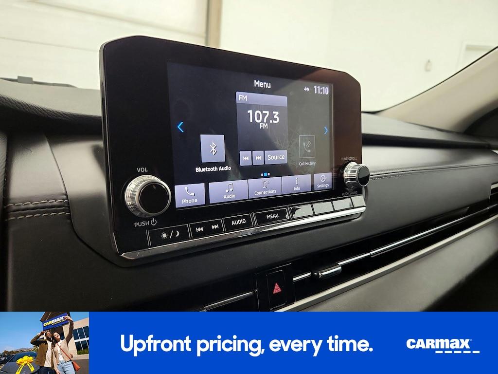 used 2023 Mitsubishi Outlander car, priced at $21,998