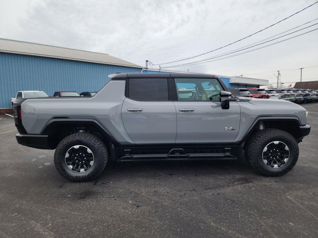 used 2025 GMC HUMMER EV Pickup car, priced at $99,990