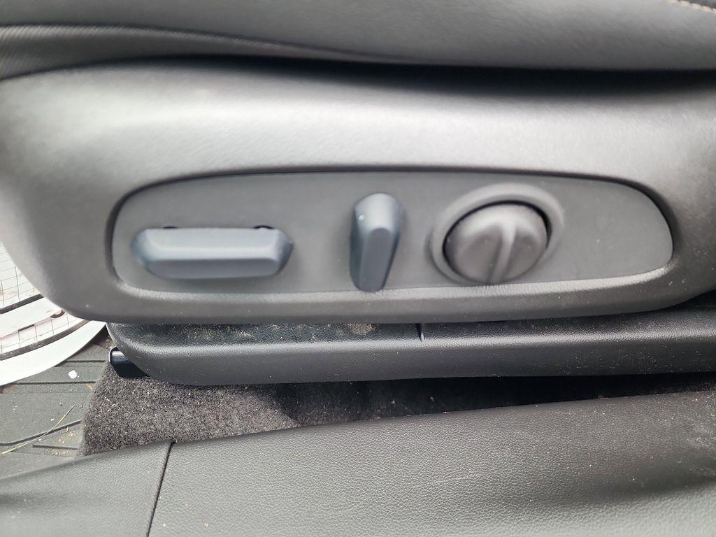 used 2023 Buick Encore GX car, priced at $25,985