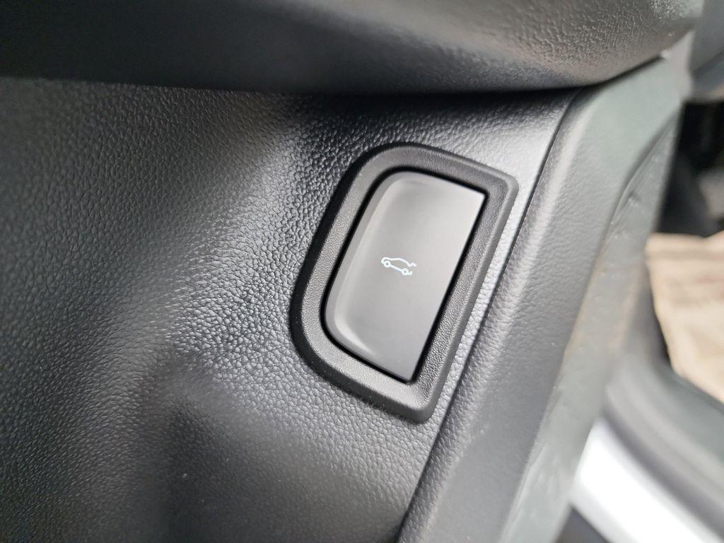 new 2026 Chevrolet Equinox car, priced at $39,665