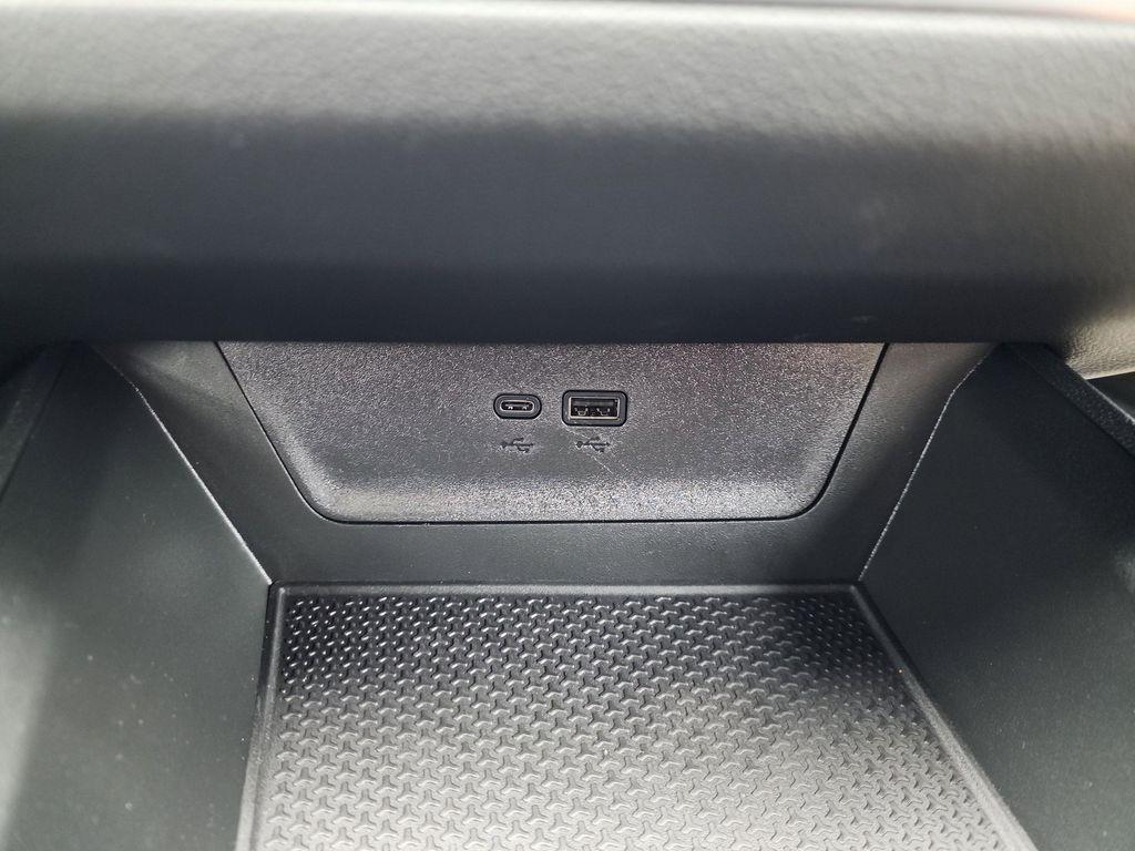 new 2026 Chevrolet Equinox car, priced at $39,665